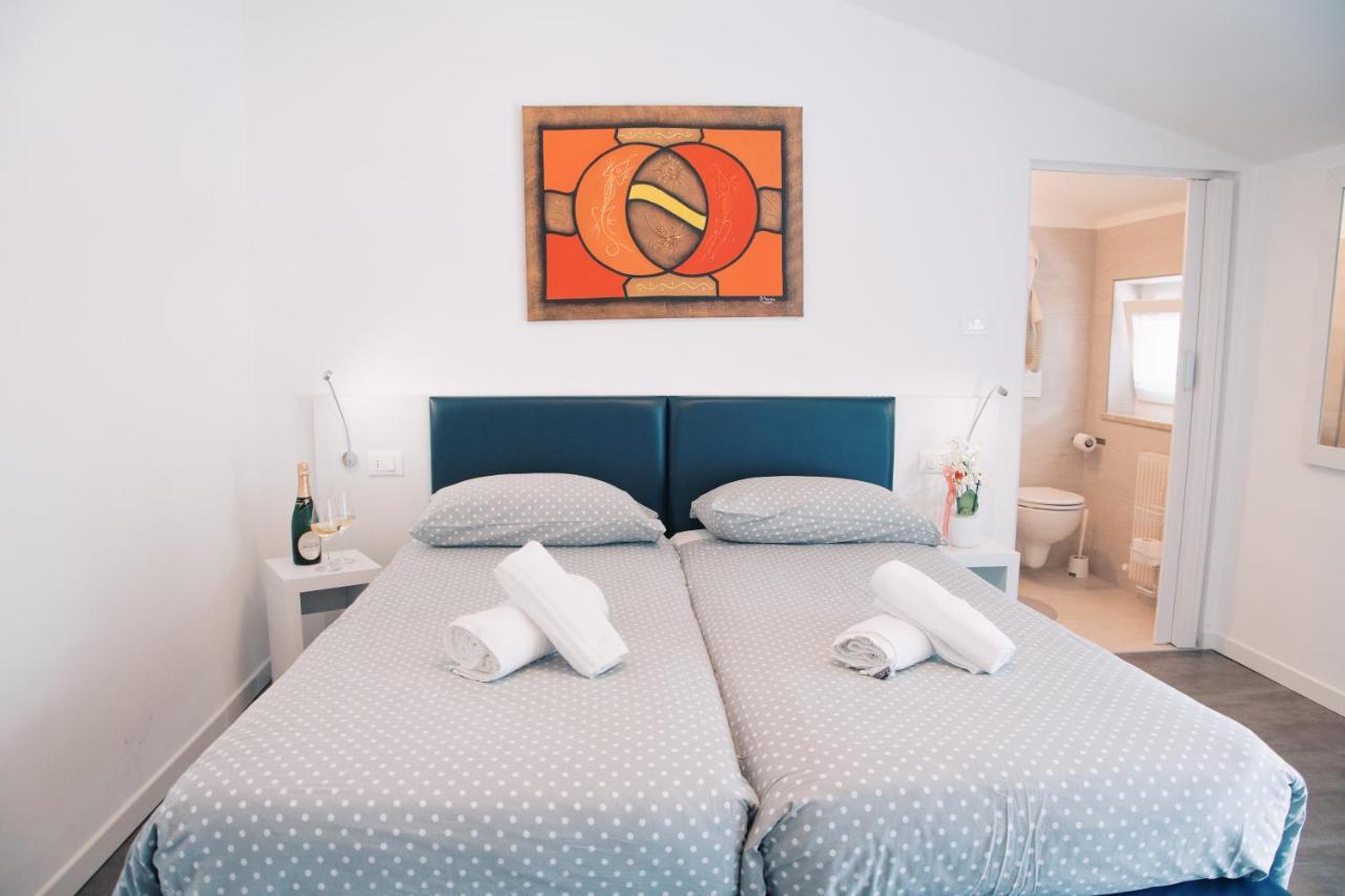 Aurora Torbole Hotel