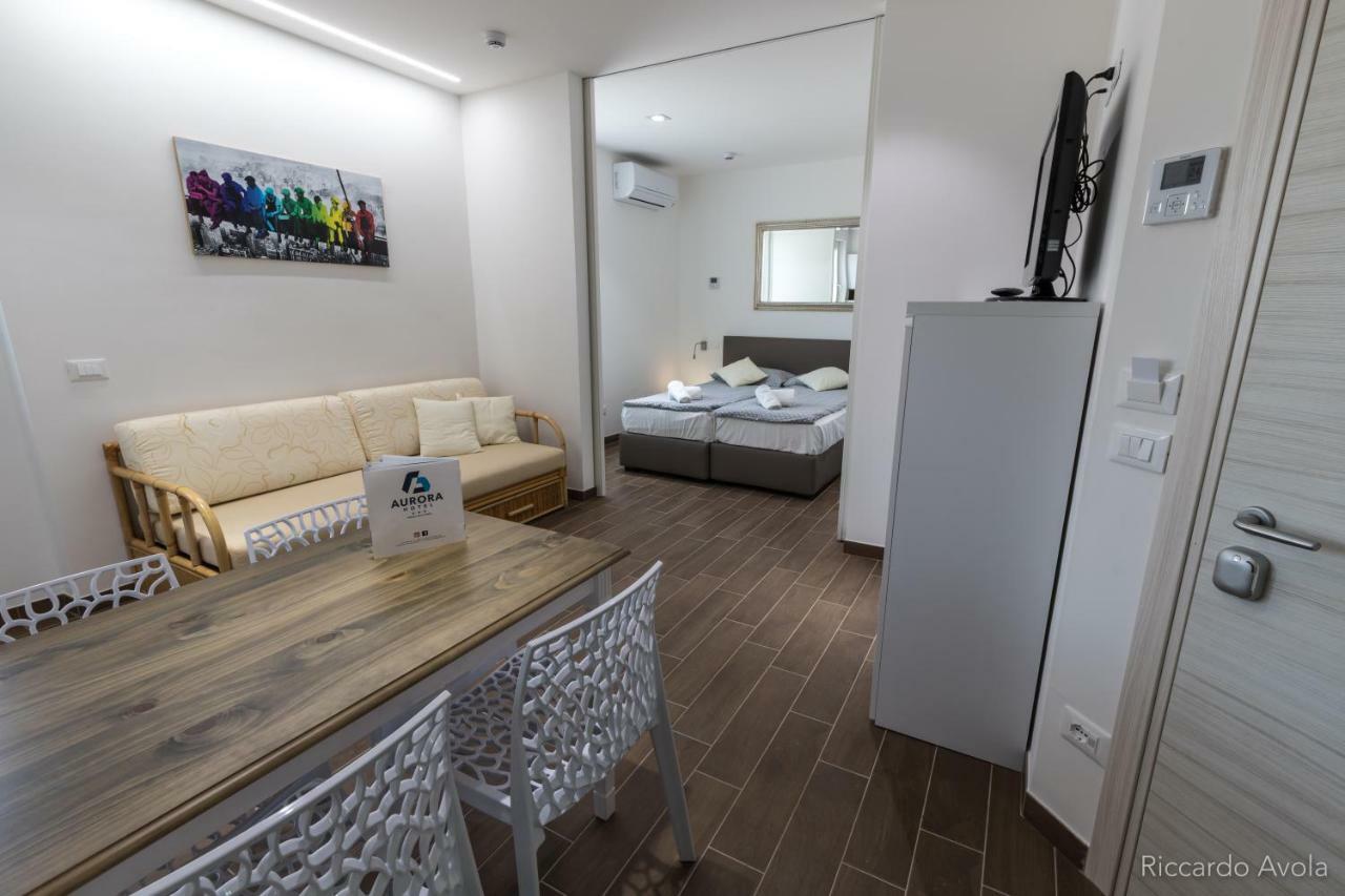 Hotel Aurora & Torbole Sul Garda